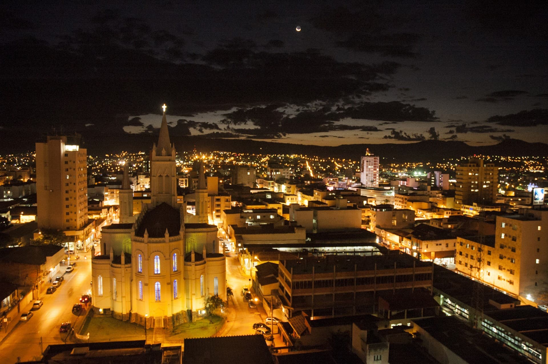 Imagem-de-montes-claros